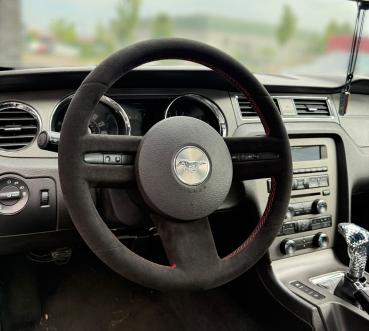 Ford Mustang 2015 Lenkrad neu beziehen